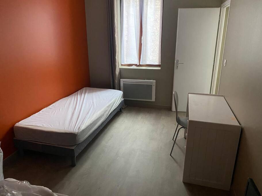 Appartement 4 - Hyper Centre - 1 A 4 Personnes Douai Zewnętrze zdjęcie