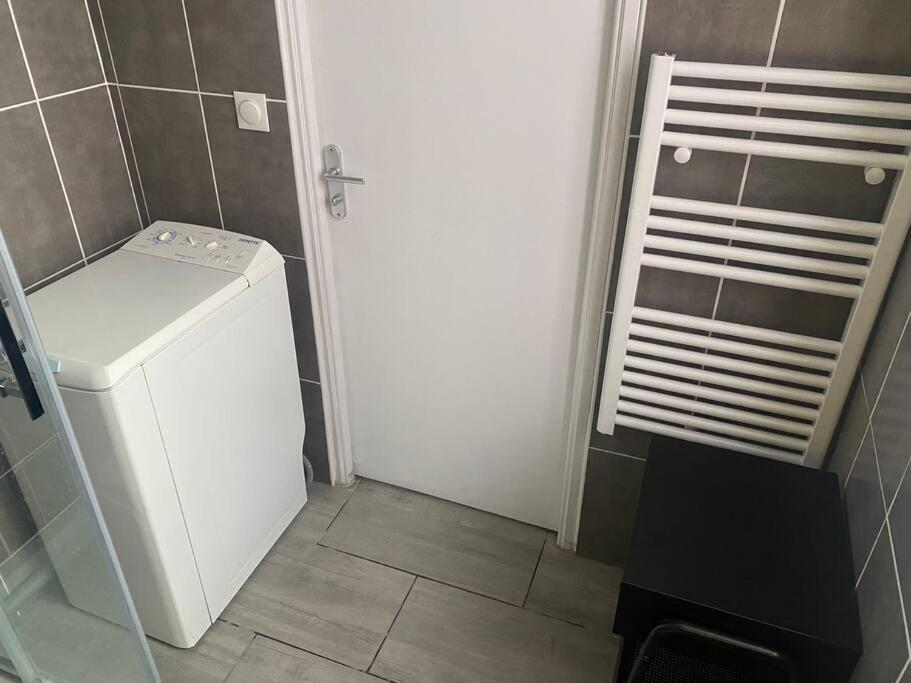 Appartement 4 - Hyper Centre - 1 A 4 Personnes Douai Zewnętrze zdjęcie